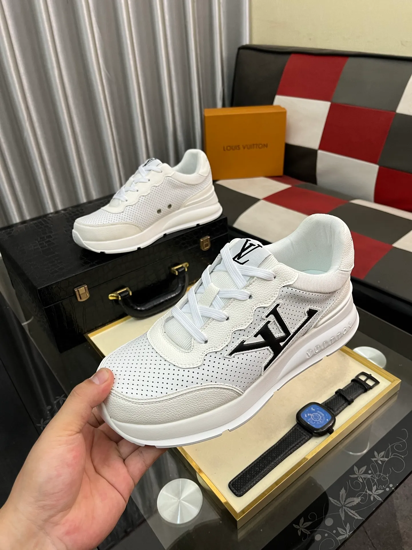 Men's shoes 💰458⌚️⌚️[Louis Vuitton LV] Dad shoes are popular casual sports shoes with outsole, breathable and comfortable, easy to walk, trendy men's versatile fly woven epoxy with ➕leather lining➕Gucci's popular original outsole, sports and running style, super comfortable. Code number 38-44